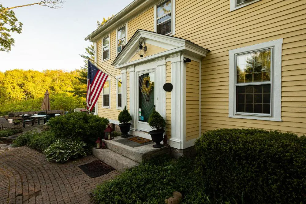 Stonecroft Inn hotel hero