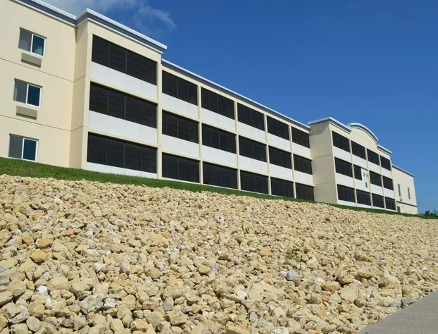 Baymont by Wyndham Bellevue hotel detail image 1