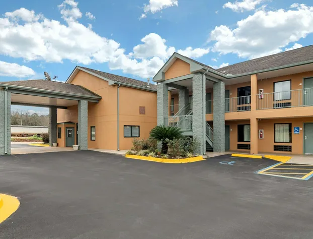 Econo Lodge Cuthbert hotel detail image 3