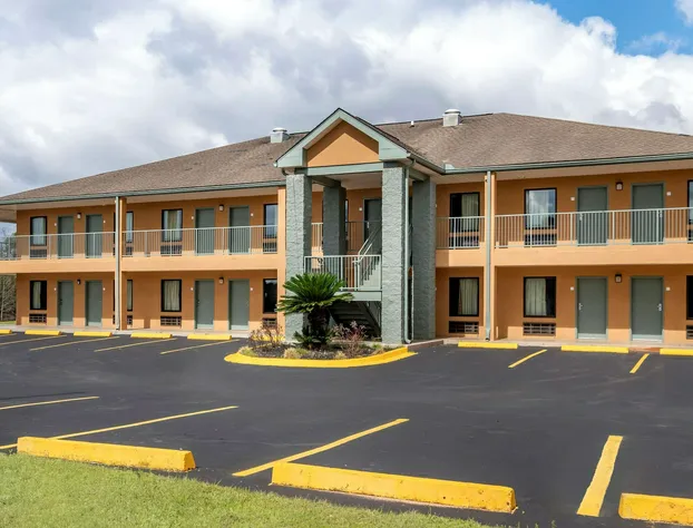 Econo Lodge hotel detail image 1