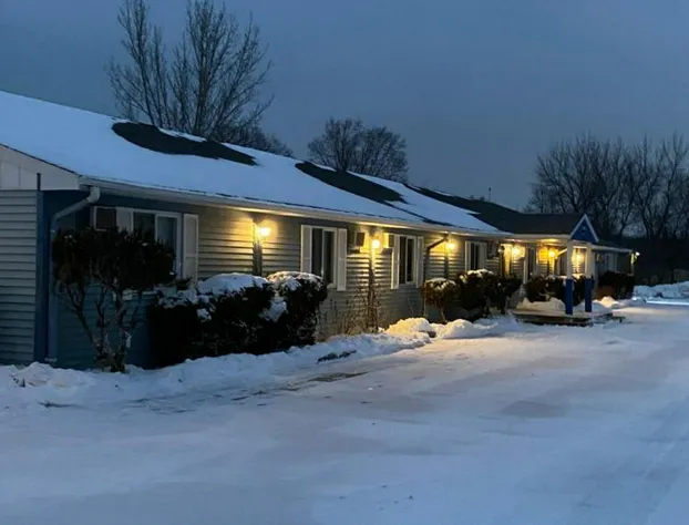 Burr Oak Motel hotel detail image 2