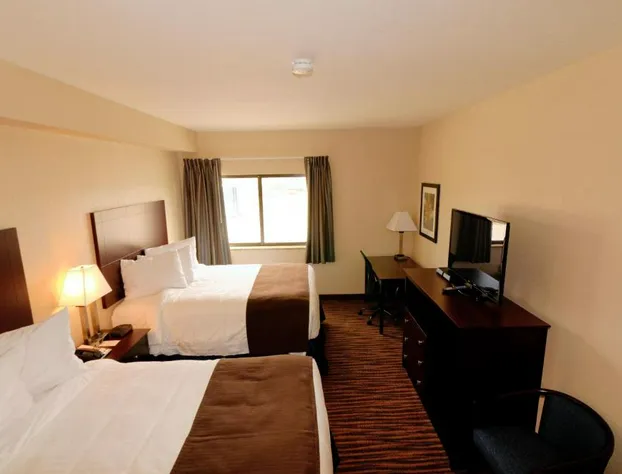 Cobblestone Inn & Suites - Denison - Oak Ridge hotel detail image 4