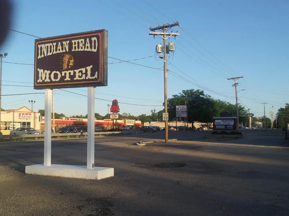 Indian Head Motel hotel hero