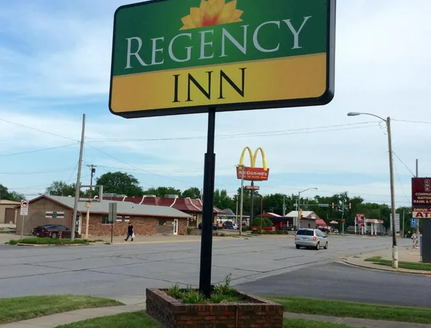 Regency Inn lola Kansas hotel detail image 1