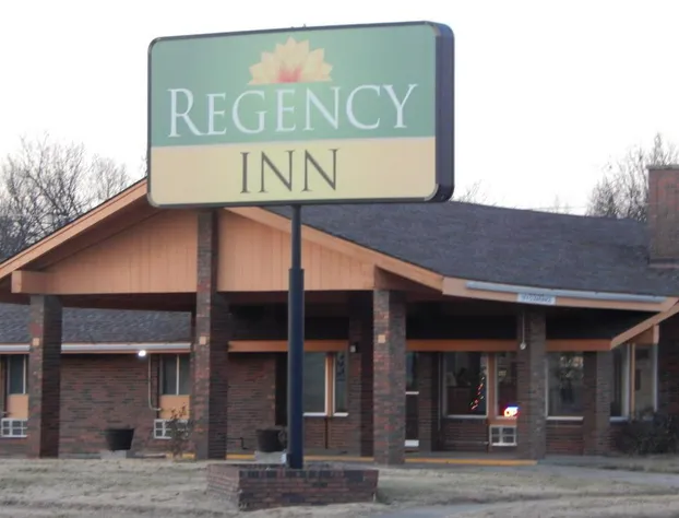 Regency Inn lola Kansas hotel detail image 2