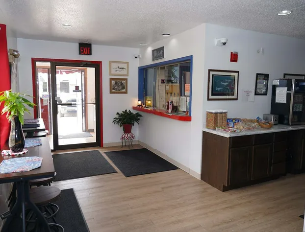 Model Towne Inn hotel detail image 3