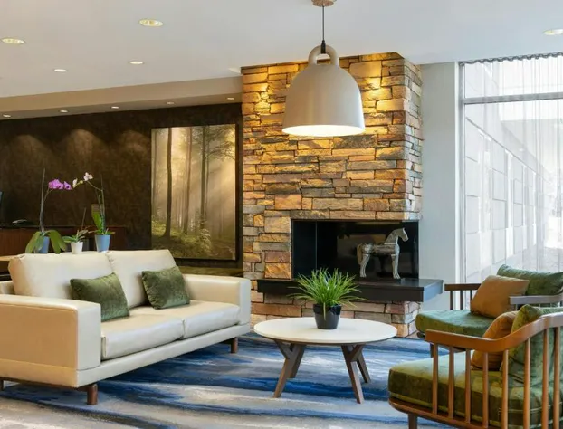 Fairfield Inn & Suites Springfield Northampton/Amherst hotel detail image 4