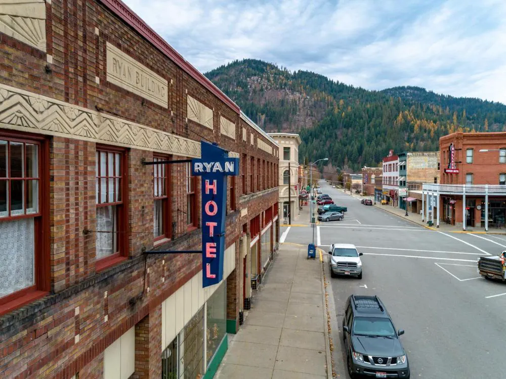 Ryan Hotel hotel hero