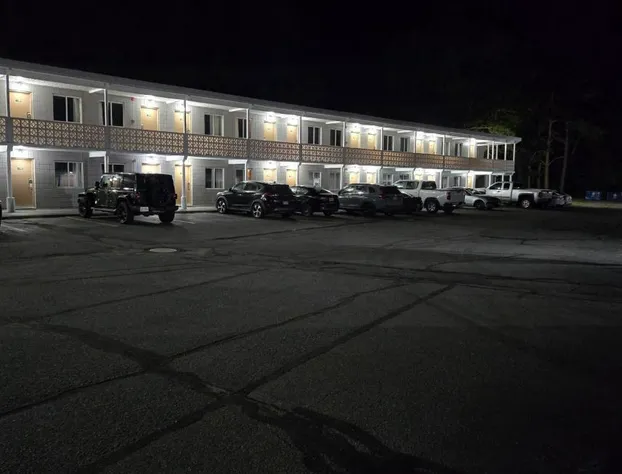 Nashoba Valley Inn & Suites hotel detail image 1