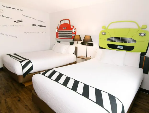 Riverside Inn hotel detail image 2