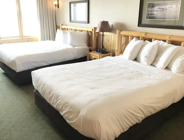 Superior Shores hotel detail image 1