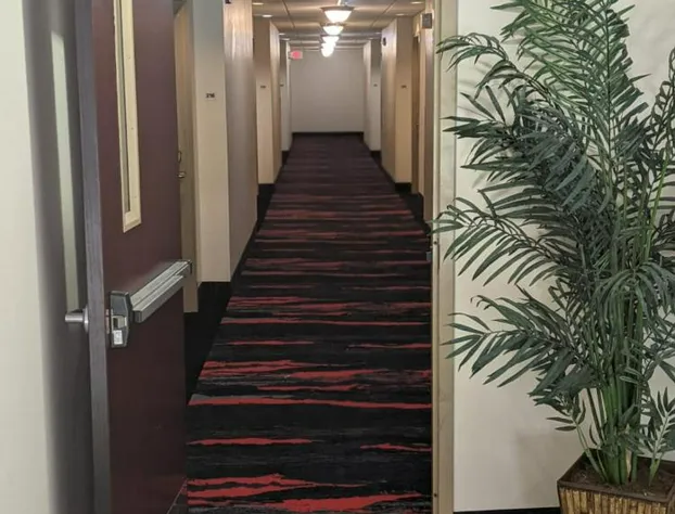 Heritage Inn & Suites hotel detail image 4