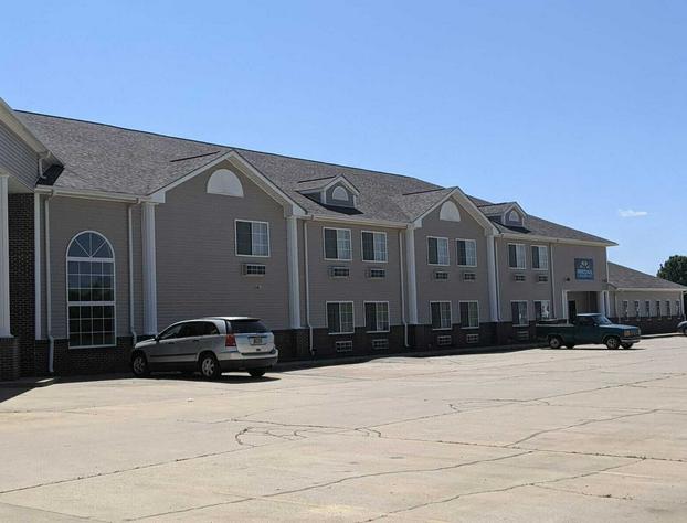 Heritage Inn & Suites hotel detail image 2