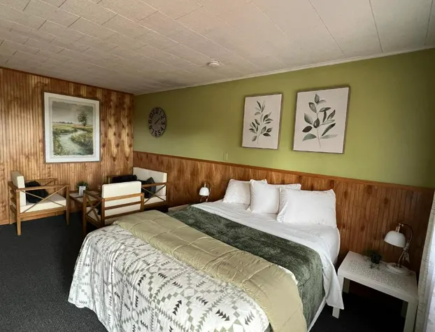 High Point Motel hotel detail image 4