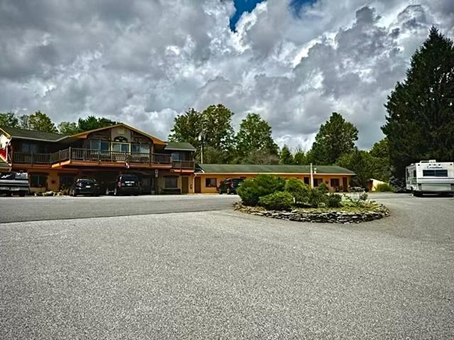 High Point Motel hotel hero