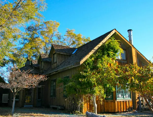 Old Pioneer Garden Country Inn hotel detail image 1
