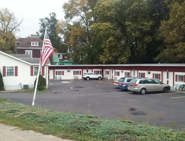 Riverside Motel hotel detail image 2