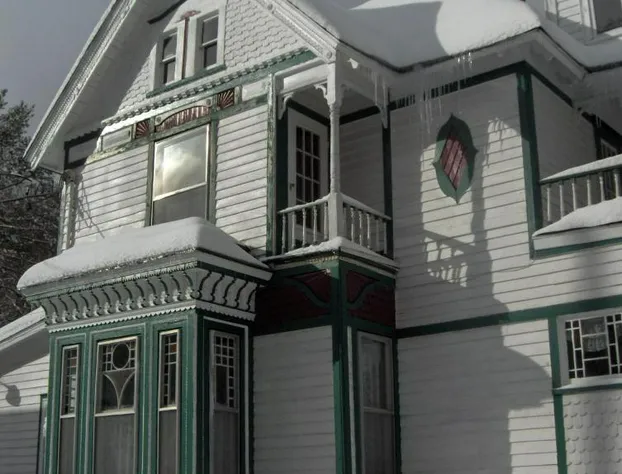 Antique Rose Inn Windham hotel detail image 4