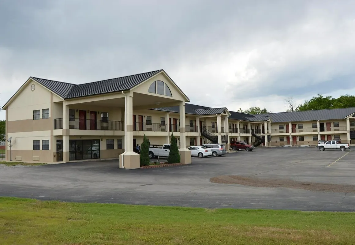 Motel 6 Atoka, OK hotel hero