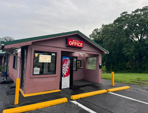 David Crockett Motel hotel detail image 1