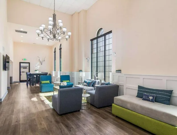 Quality Inn & Suites Lake City hotel detail image 4