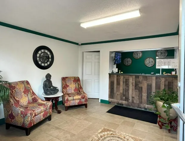 Pine Tree Inn hotel detail image 4