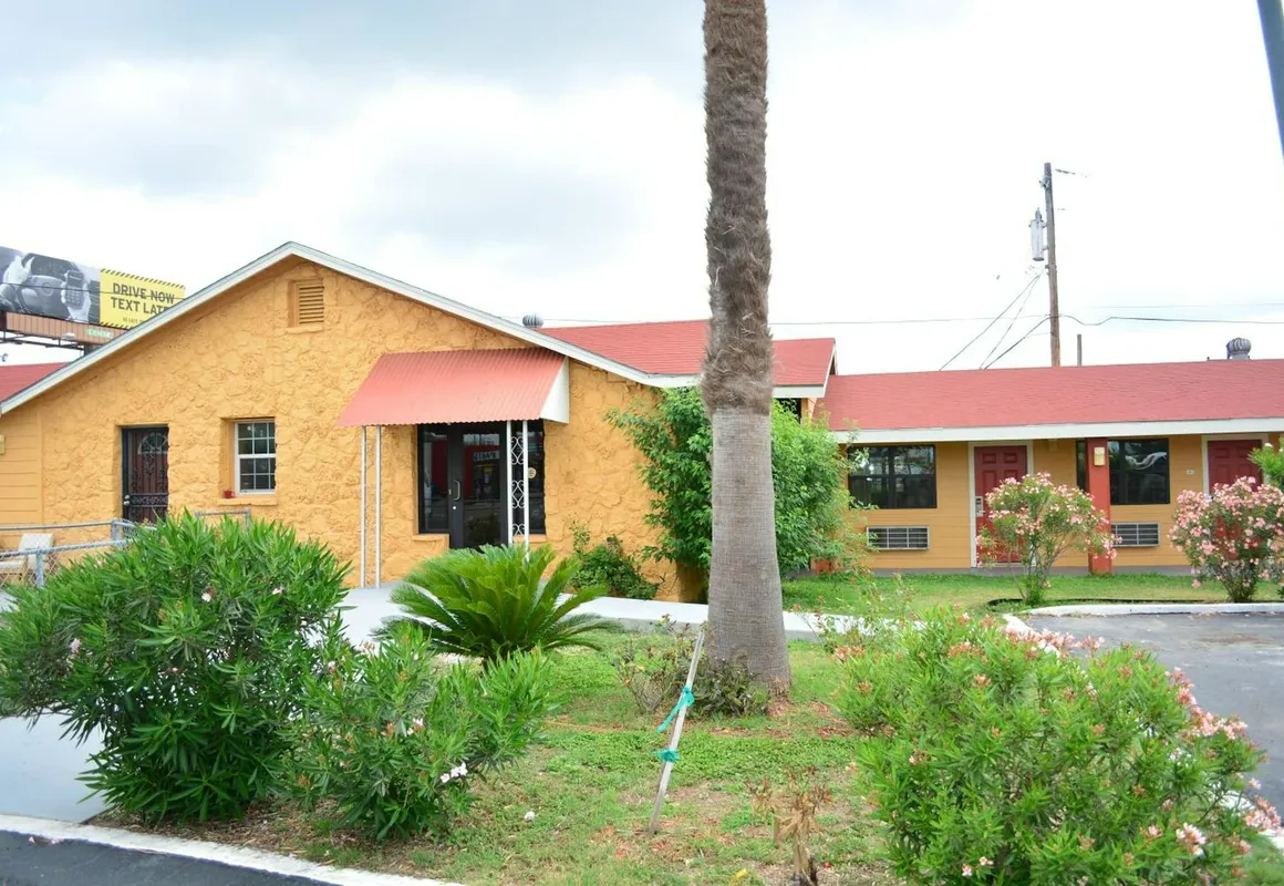 El Camino Motel hotel hero