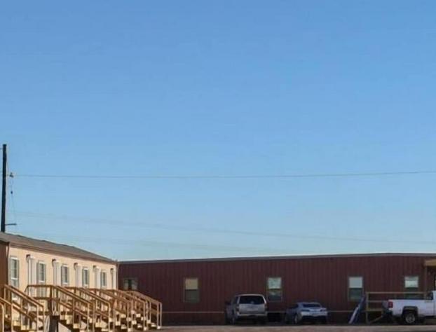 Cuero Oilfield Housing hotel detail image 2