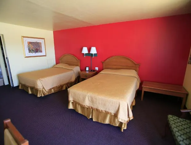Shamrock Country Inn hotel detail image 1