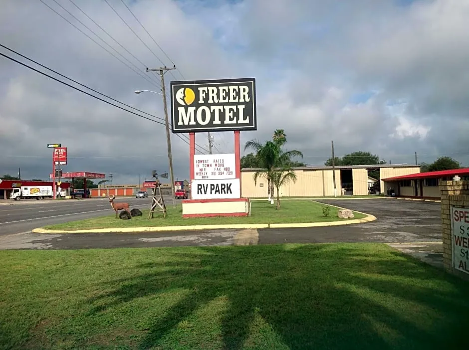 Freer Motel hotel hero