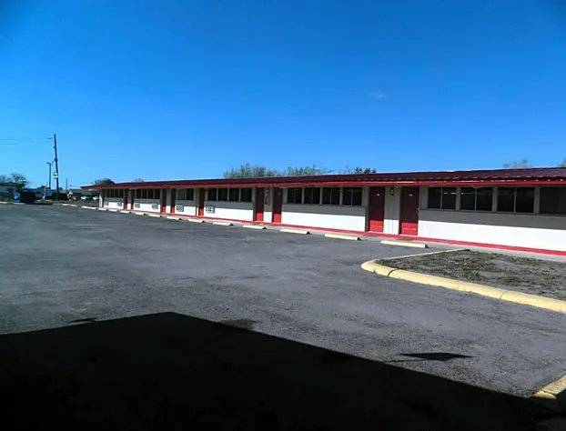 Freer Motel hotel detail image 2