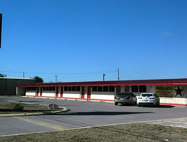 Freer Motel hotel detail image 3