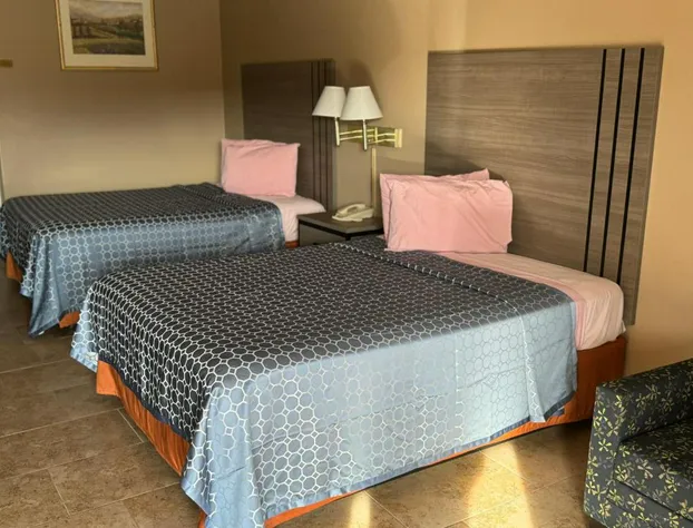 Los Fresnos Inn and Suites hotel detail image 3
