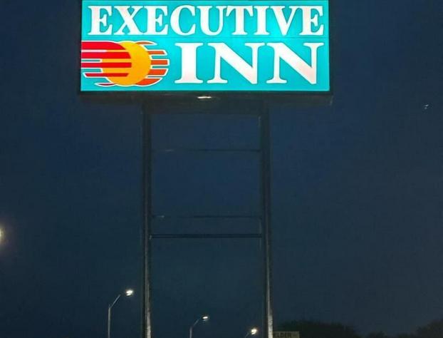 Executive Inn hotel detail image 2