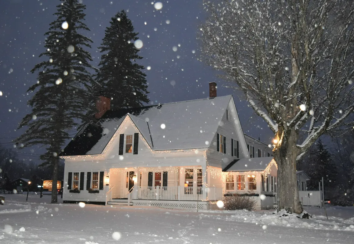 The Lincoln Inn & Restaurant At The Covered Bridge hotel hero