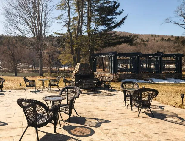 Lincoln Inn & Gallery hotel detail image 1