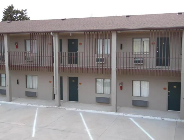 Bear Lodge Motel hotel detail image 3