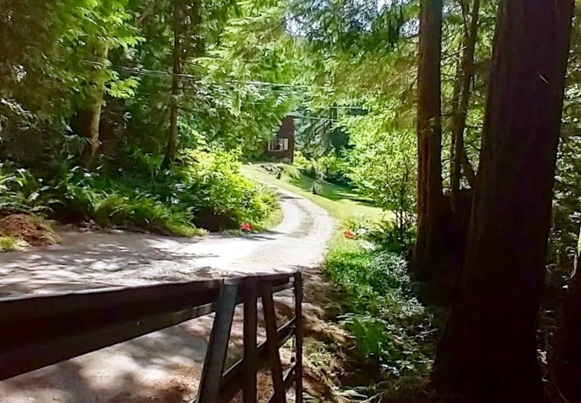 Davis Brook Retreat hotel hero