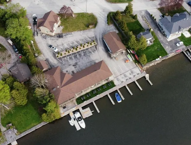 Kit Wat Motel & Marina hotel detail image 1