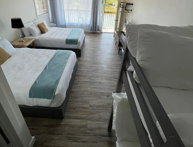 Kit Wat Motel & Marina hotel detail image 2