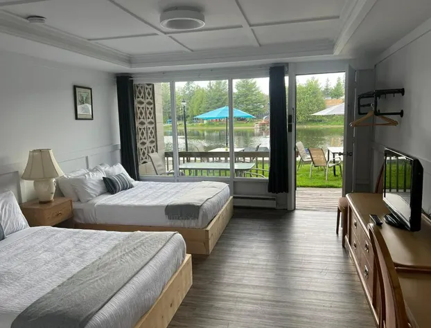 Kit Wat Motel & Marina hotel detail image 4