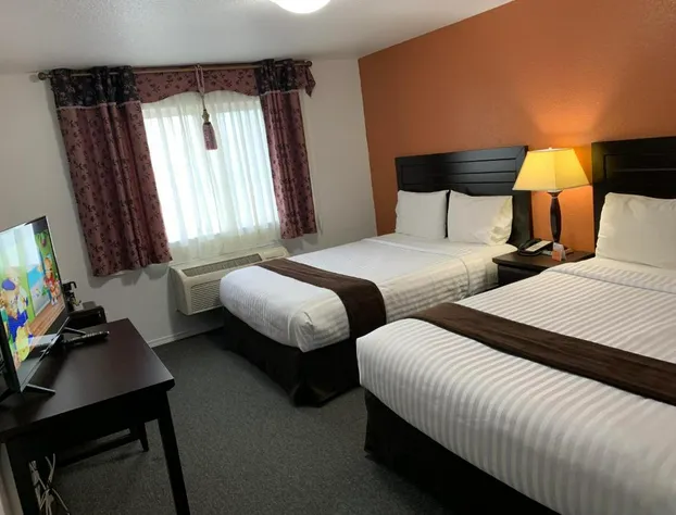Lake Country Inn hotel detail image 4