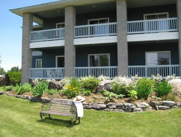 Calabogie Highlands Four Season Resort hotel detail image 1