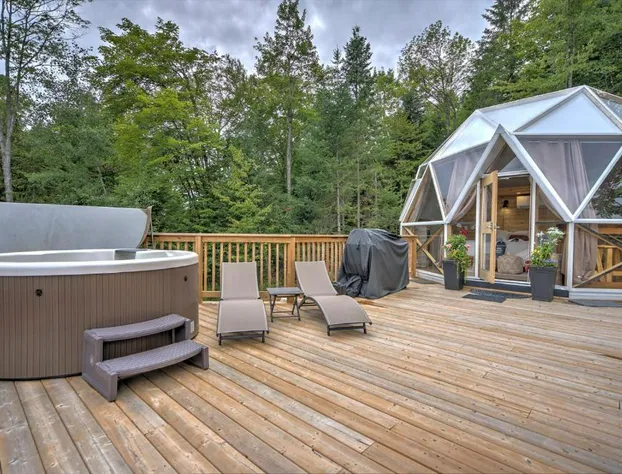 Lakeview Motel hotel detail image 3