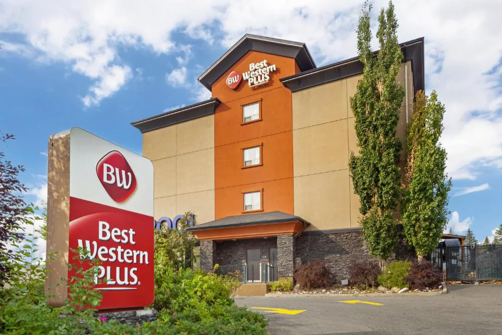 Best Western Plus St. Albert hotel hero