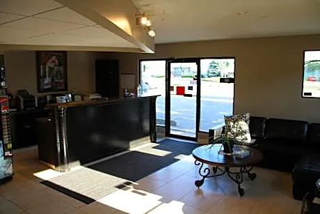 Cedar Inn hotel detail image 2