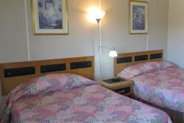 Peterboro Express Inn hotel detail image 1
