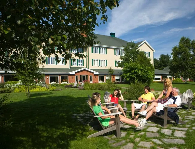 Auberge du Lac-à-l'Eau-Claire hotel detail image 3