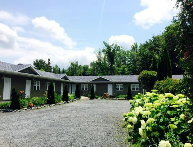 Motel des Cèdres hotel detail image 2