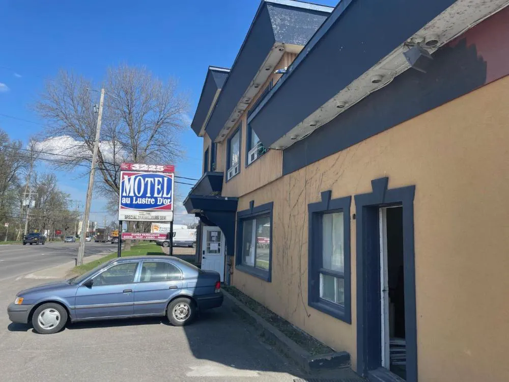 Motel Lustre d'Or hotel hero